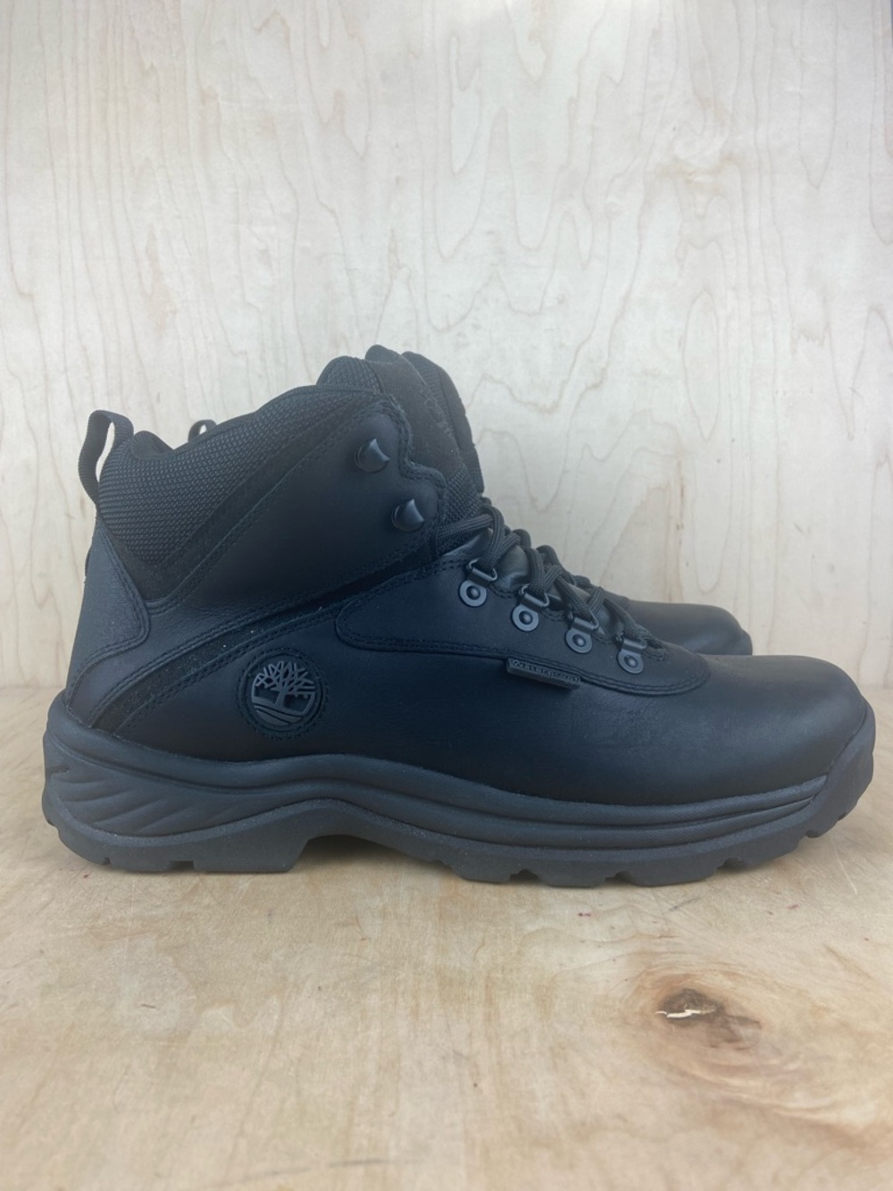 Timberland White Ledge Mid Hiker Men's Size 11 Black Leather ace-Up Boots